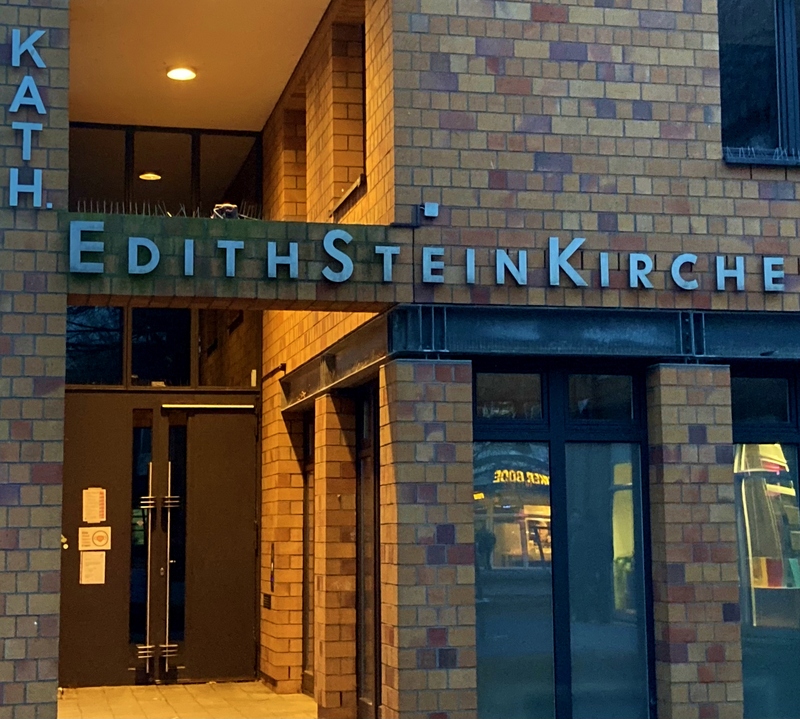 Hamburg-Nettelnburg Edith Stein Kirche